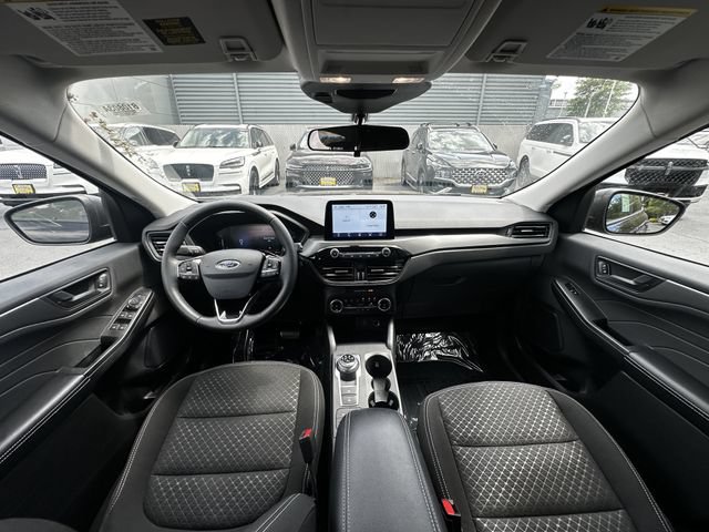 Certified 2023 Ford Escape Active AWD/4WD image 3