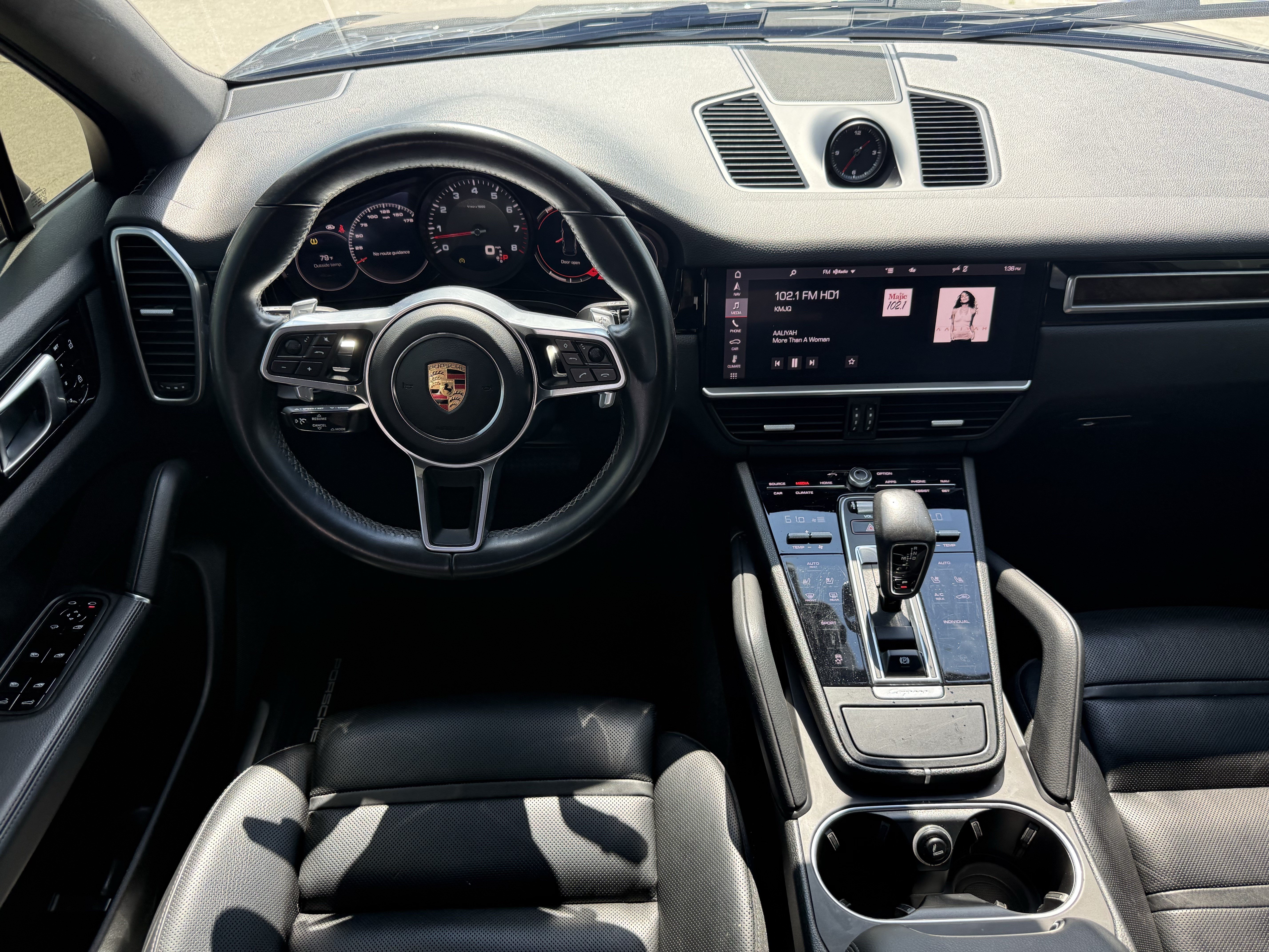 Used 2020 Porsche Cayenne AWD/4WD image 14