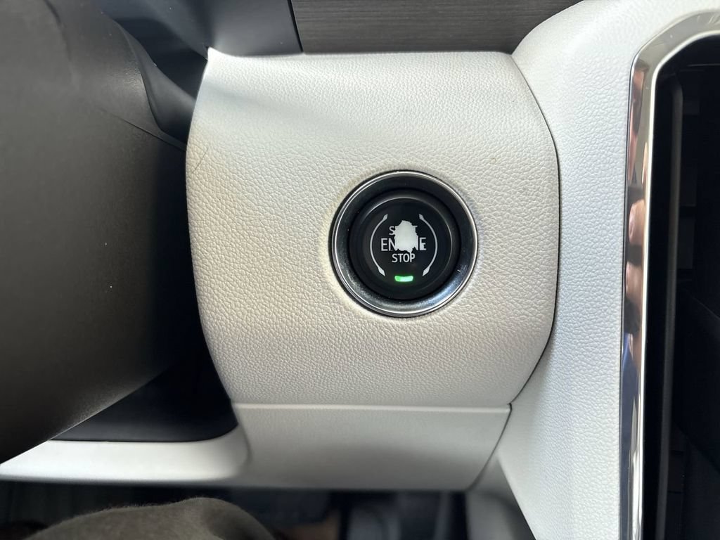Certified 2024 GMC Acadia Denali AWD/4WD image 17