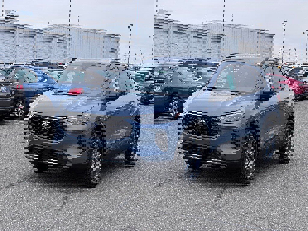 New 2026 Ford Escape ST-Line w/ Tech Pack #1 image 2