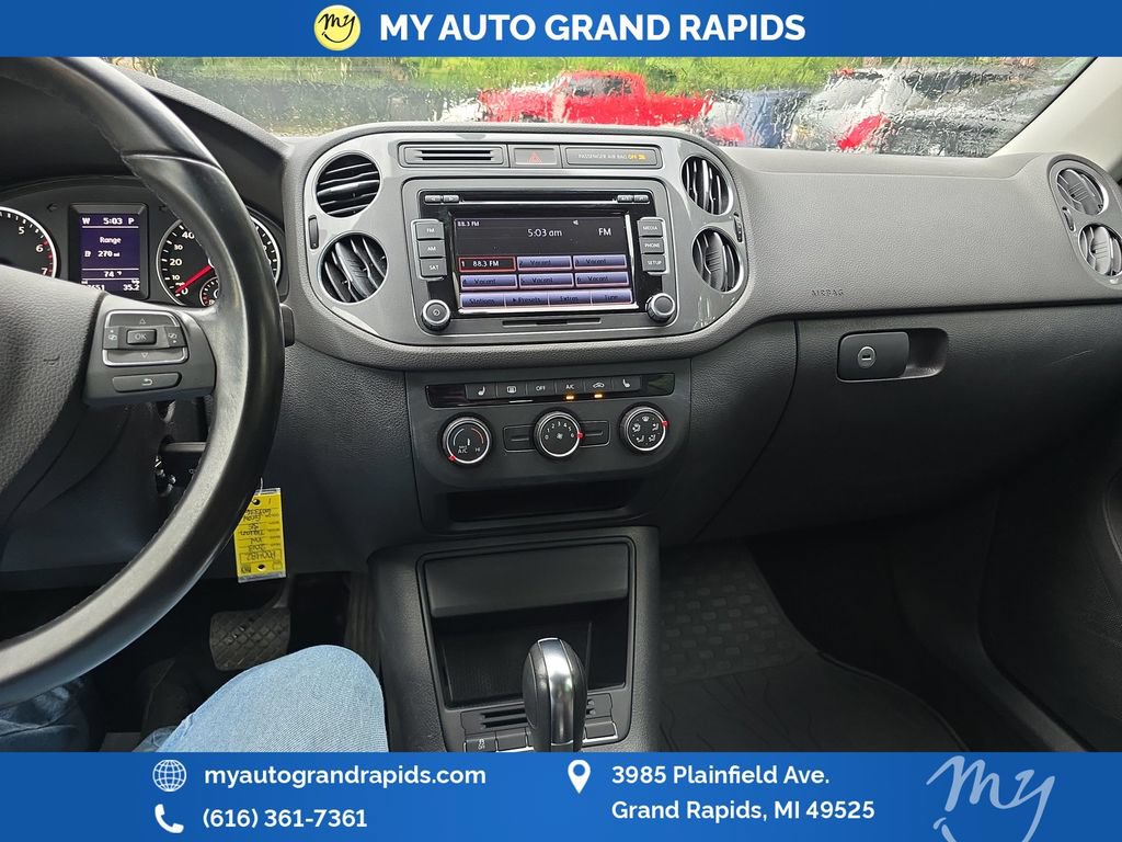 Used 2013 Volkswagen Tiguan S FWD image 20
