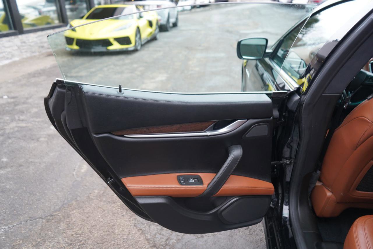 Used 2016 Maserati Ghibli S Q4 image 45