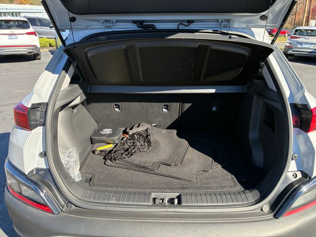 Used 2023 Hyundai Kona SEL w/ Cargo Package image 13