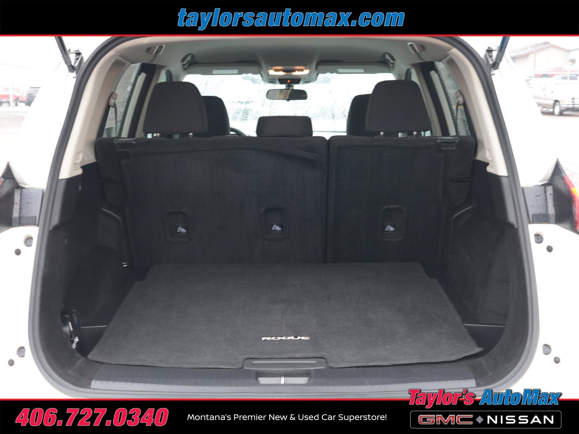 Used 2024 Nissan Rogue S AWD/4WD image 30