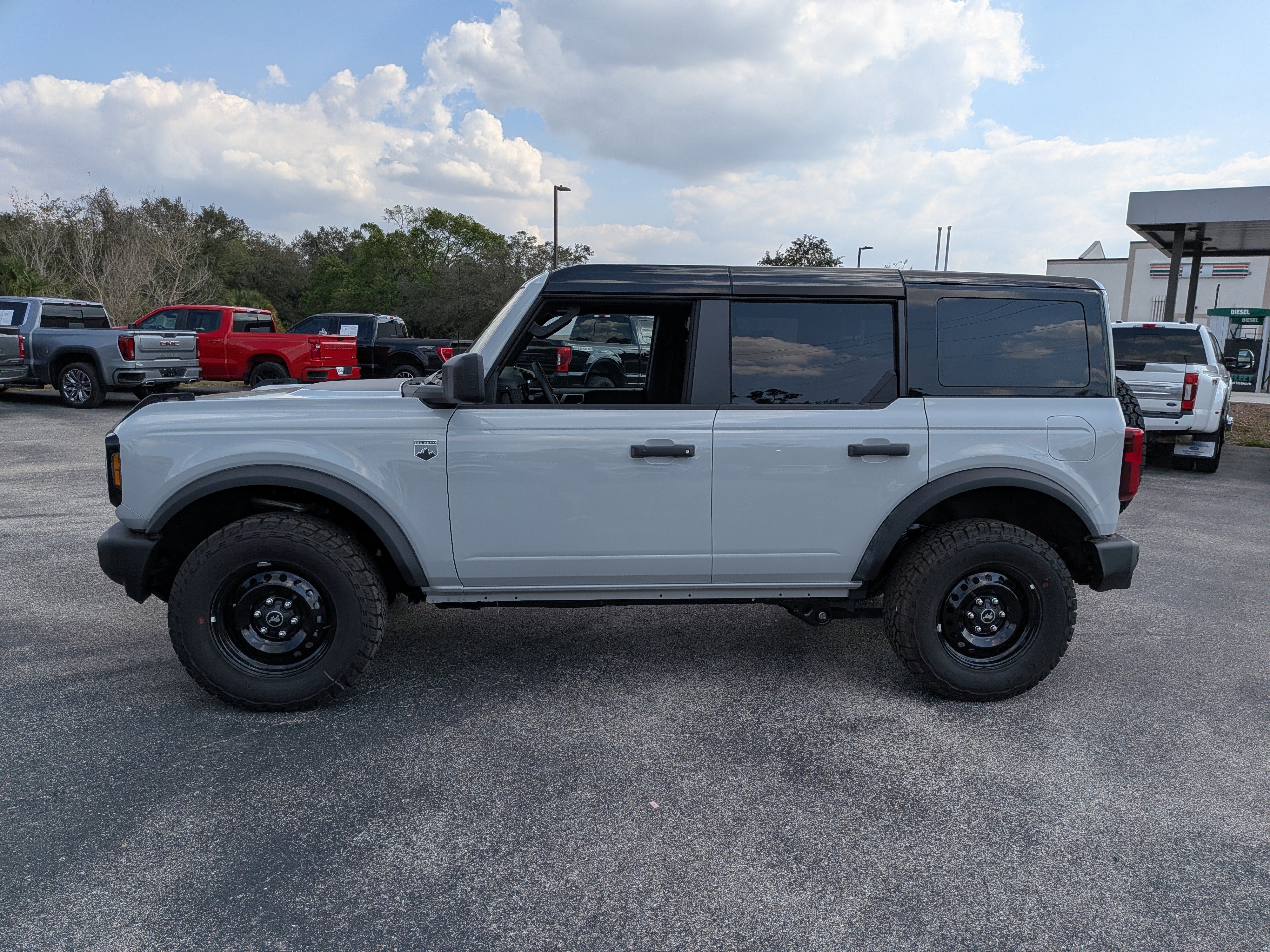 New 2026 Ford Bronco Big Bend image 7