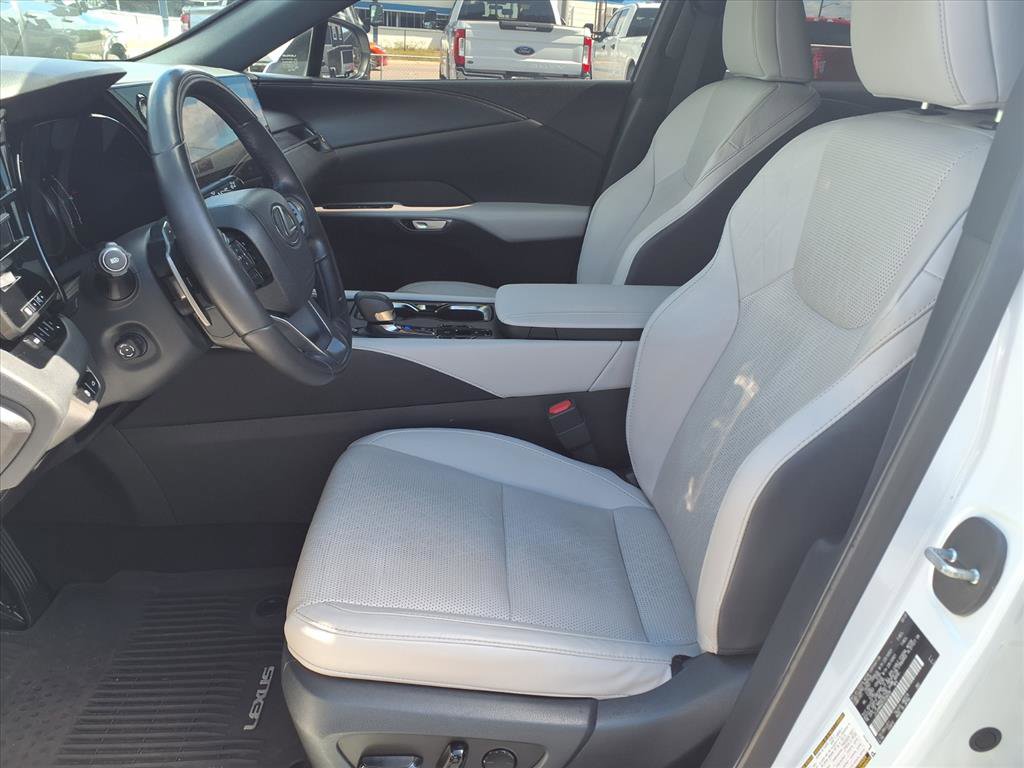 Used 2023 Lexus RX 350 FWD image 13