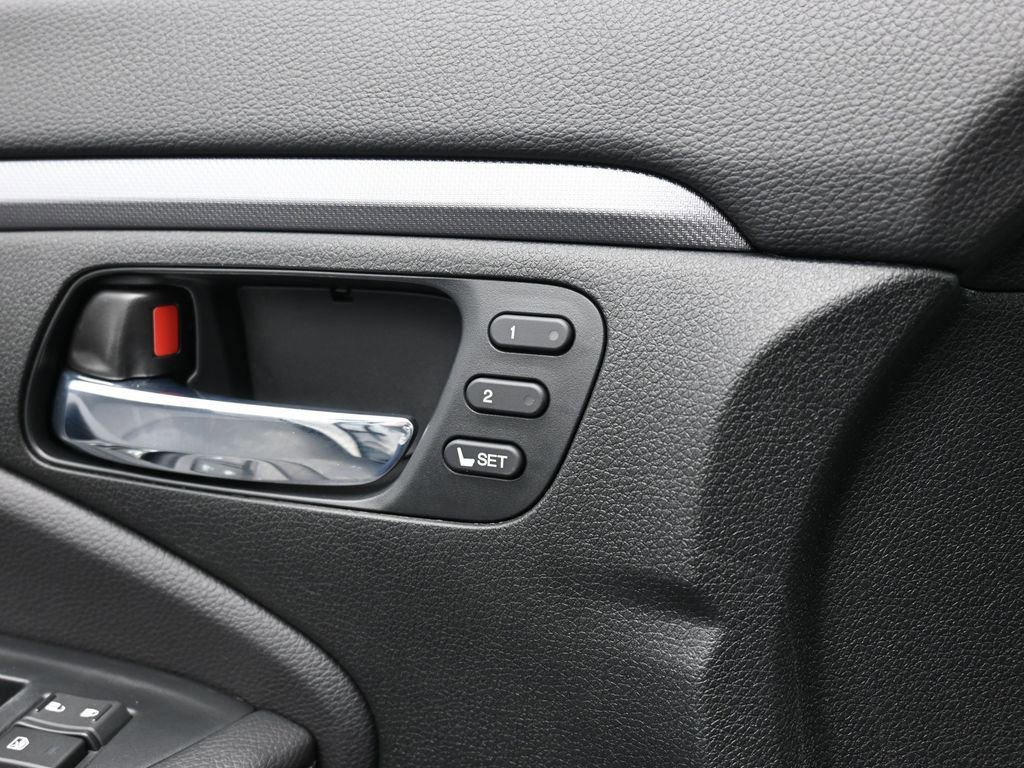 Certified 2023 Honda Ridgeline RTL image 32