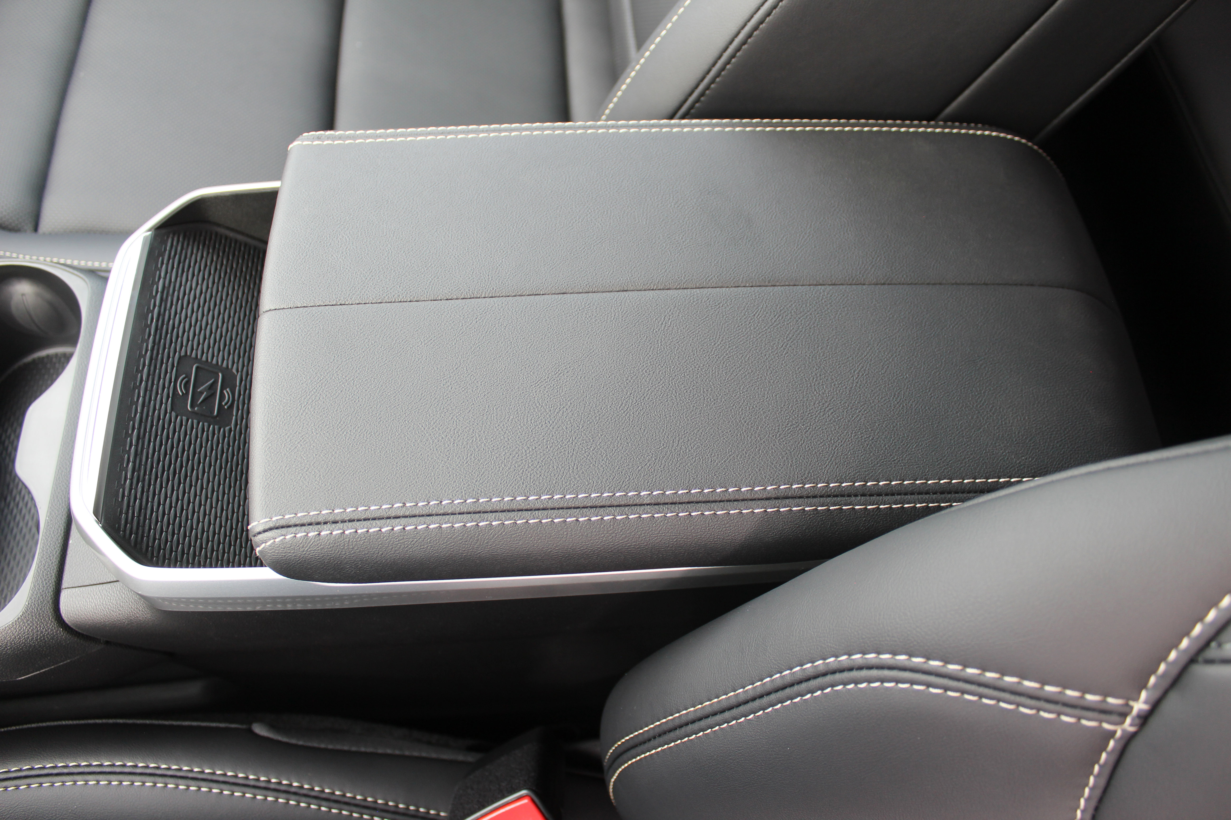 New 2025 GMC Terrain Elevation w/ Elevation Premium Package image 34