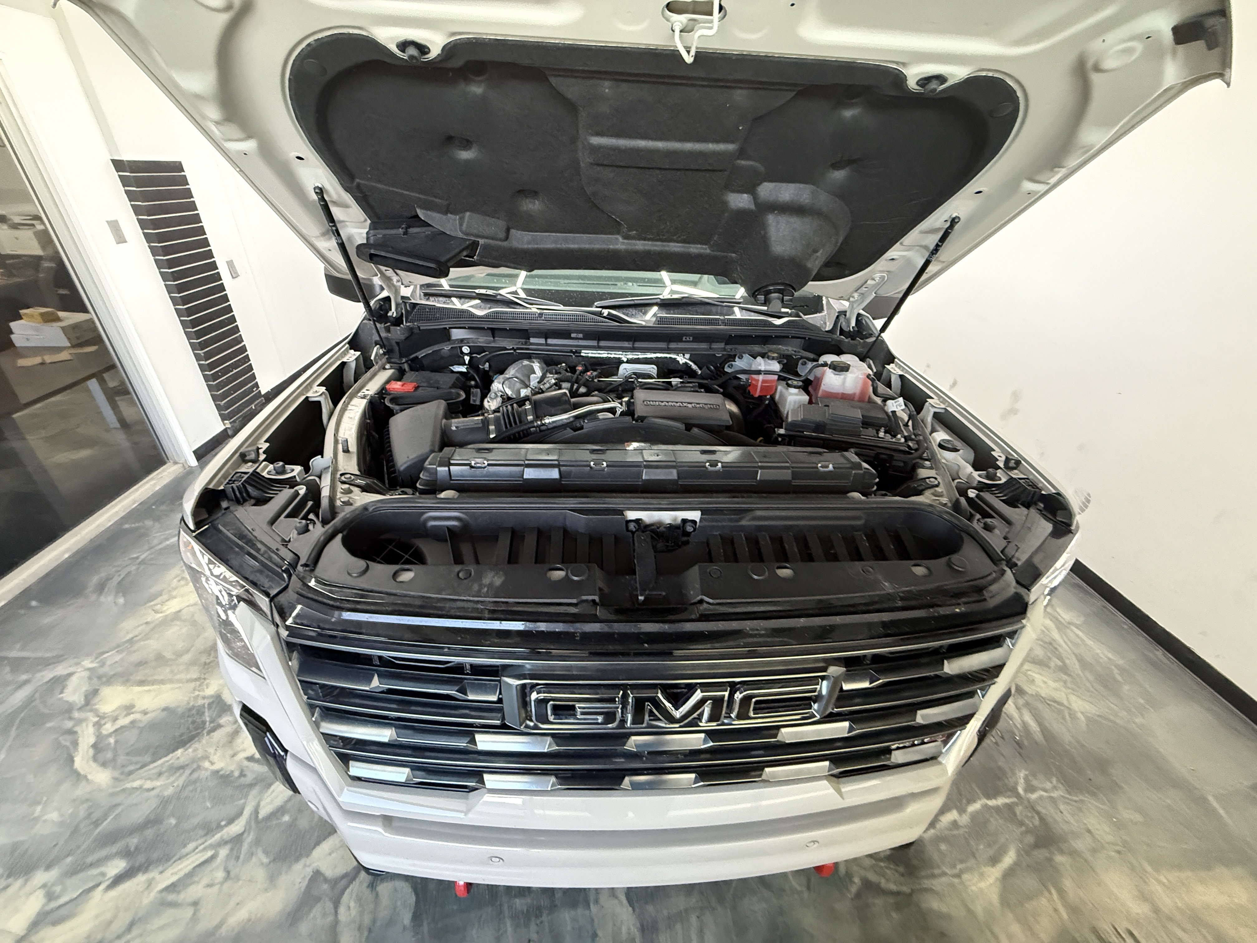 Used 2026 GMC Sierra 2500 AT4 w/ AT4 Premium Plus Package AWD/4WD image 31
