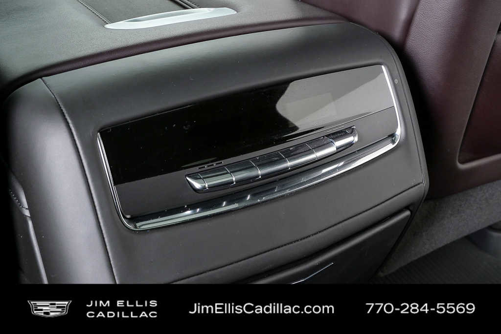 Used 2023 Cadillac Escalade Sport Platinum w/ LPO, ONYX Package image 21