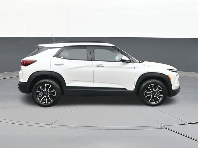 Used 2025 Chevrolet TrailBlazer ACTIV image 17