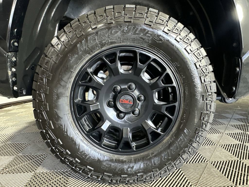 Used 2025 Toyota Tundra Platinum image 35