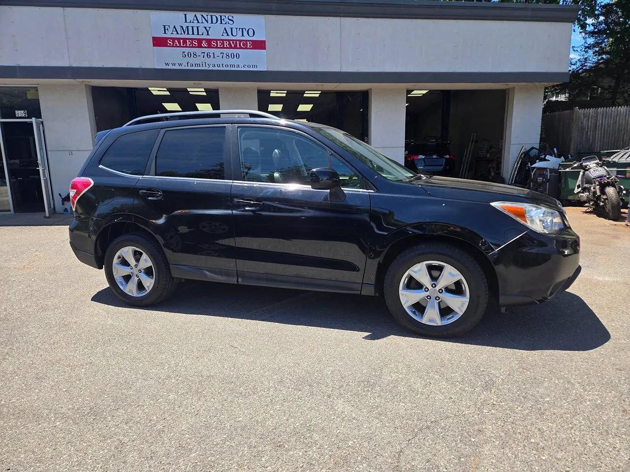 Used 2014 Subaru Forester 2.5i Limited AWD/4WD image 25