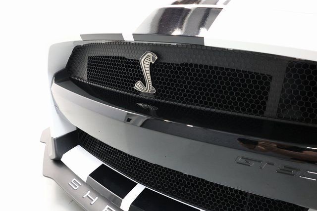 Used 2021 Ford Mustang Shelby GT500 w/ Carbon Fiber Track Pack image 65