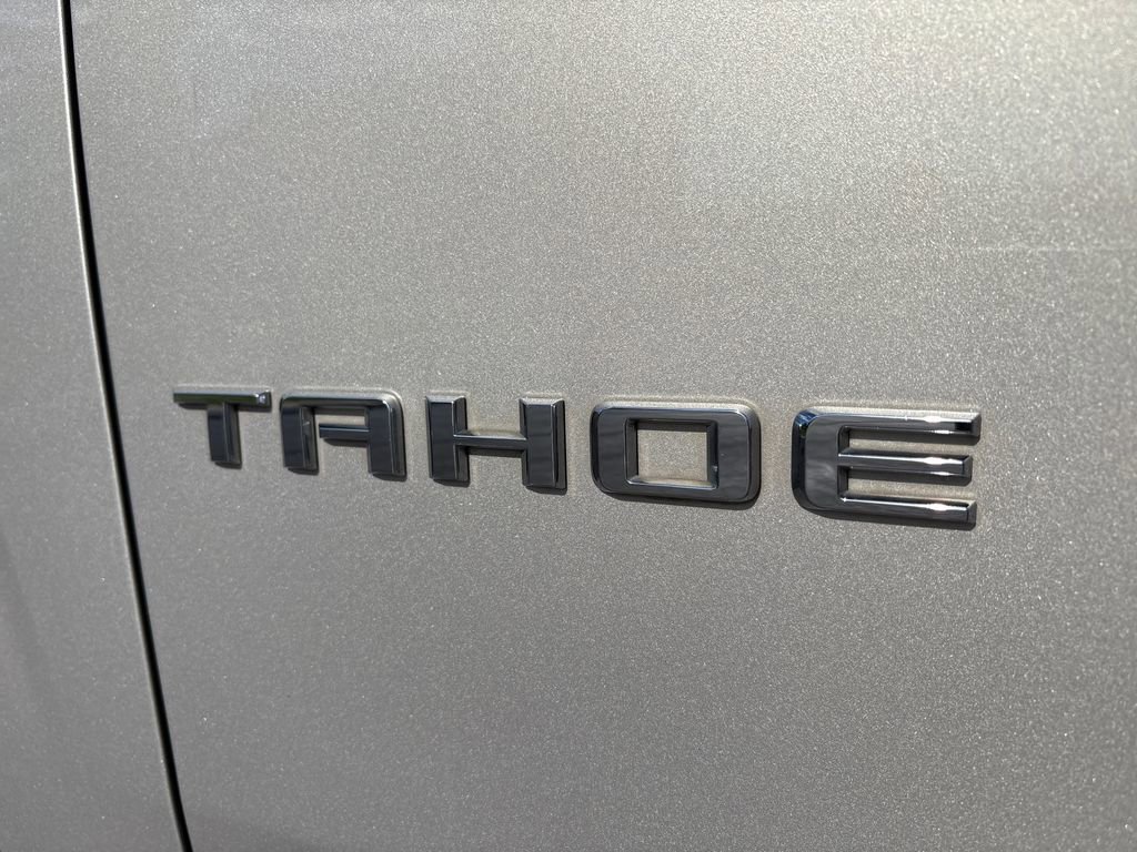Used 2021 Chevrolet Tahoe Premier w/ Premium Package AWD/4WD image 10