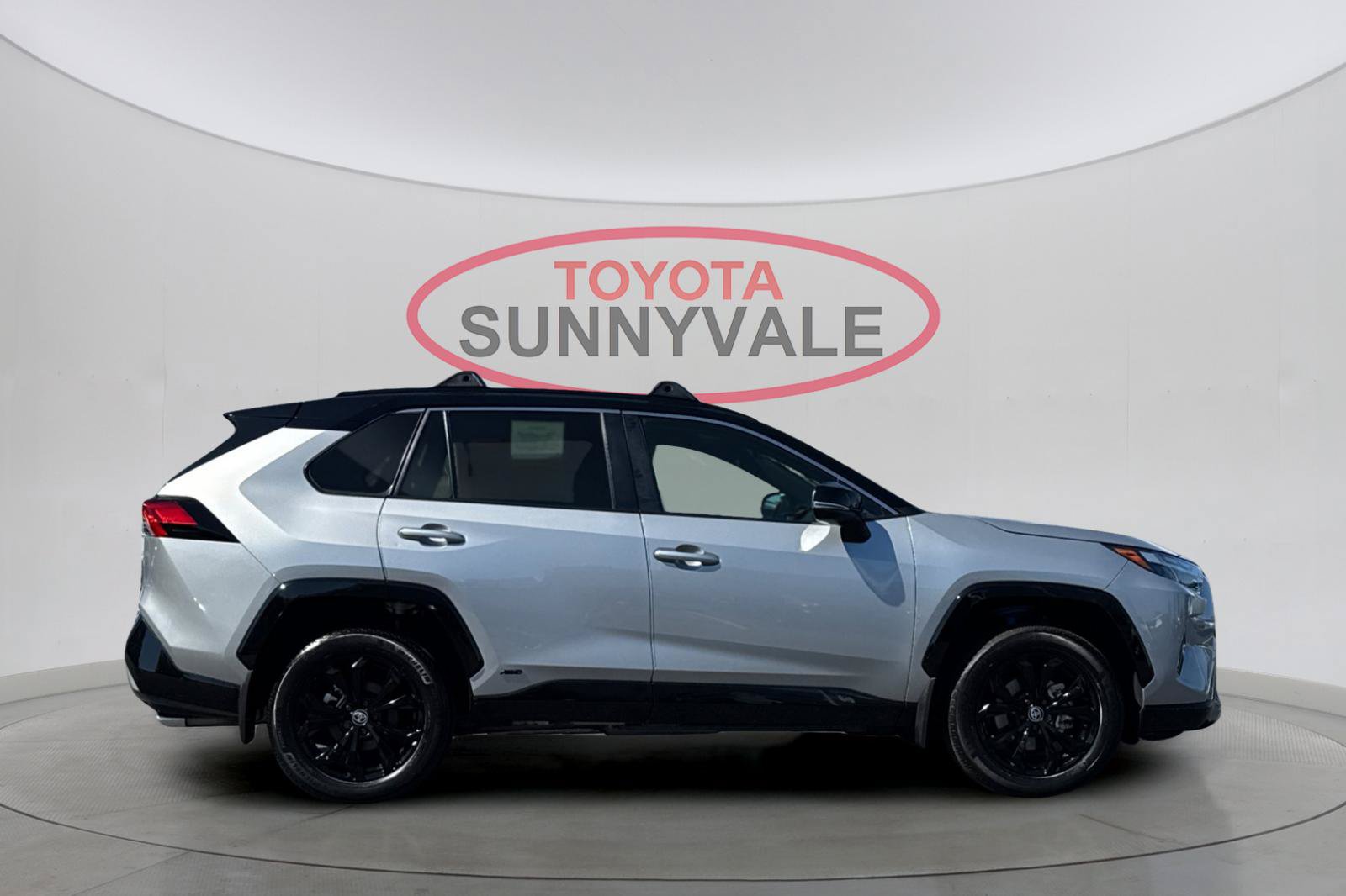 Used 2023 Toyota RAV4 XSE w/ XSE Grade Weather Package AWD/4WD image 10