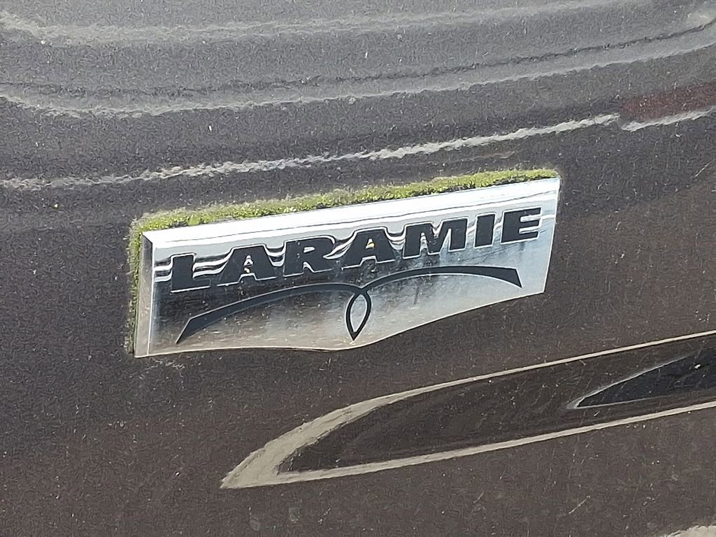 Used 2015 RAM 3500 Laramie AWD/4WD image 10