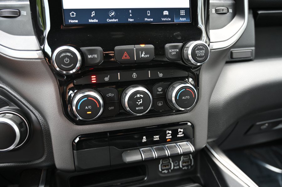 Used 2022 RAM 1500 Big Horn AWD/4WD image 24