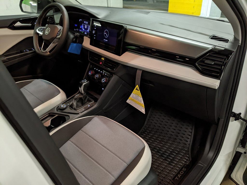 New 2026 Volkswagen Taos S image 20