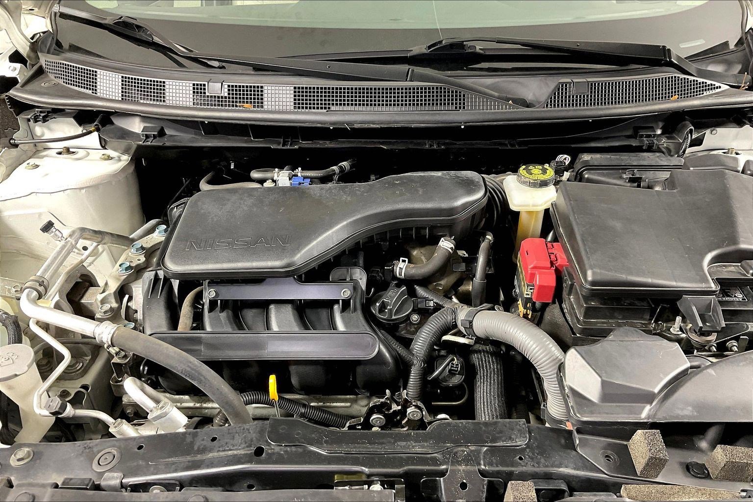 Certified 2018 Nissan Rogue Sport SL w/ SL Premium Package AWD/4WD image 30