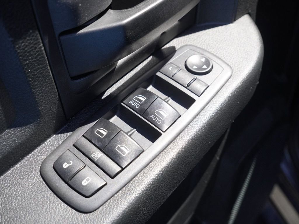 Certified 2018 RAM 1500 Express image 13