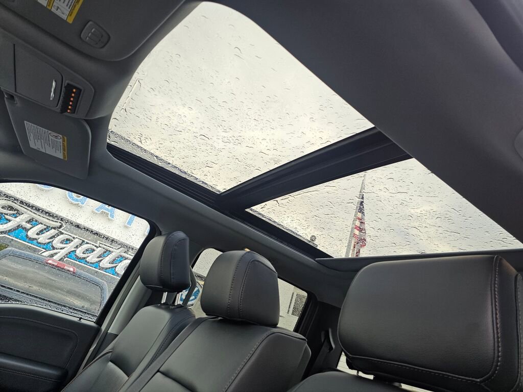 New 2026 Ford F350 Lariat w/ FX4 Off-Road Package image 15