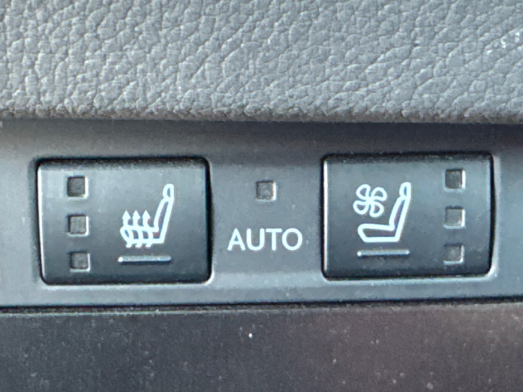 Used 2023 Lexus ES 350 F Sport FWD image 29