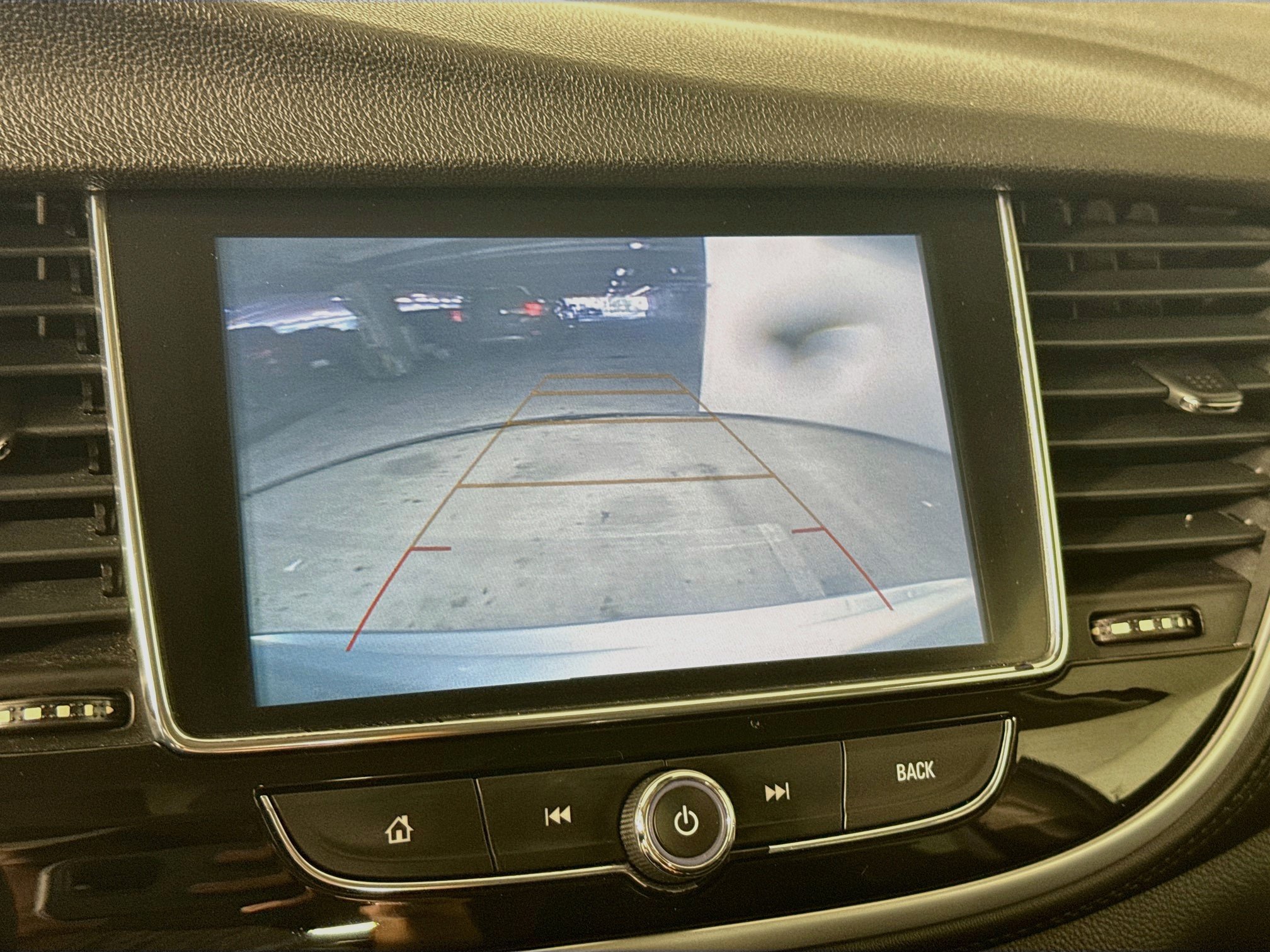 Used 2021 Buick Encore Preferred FWD image 14