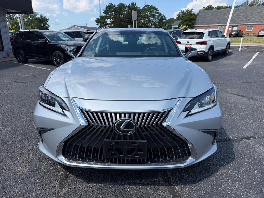 Used 2019 Lexus ES 350 w/ Premium Package FWD image 3