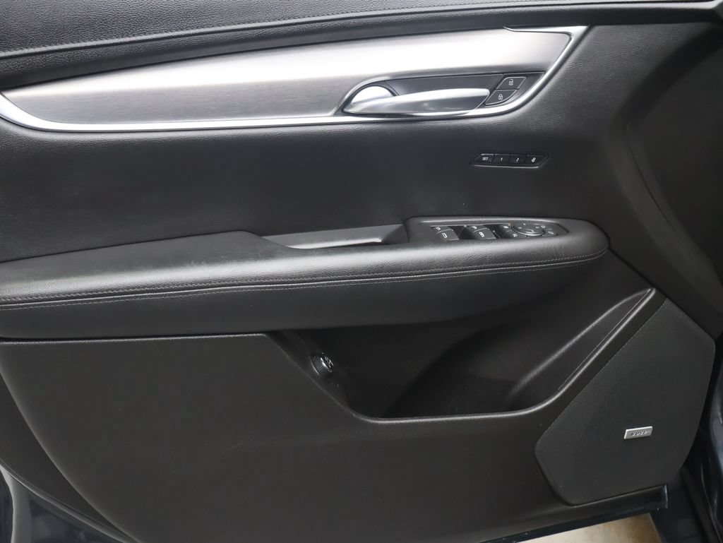Used 2019 Cadillac XT5 Luxury FWD image 15