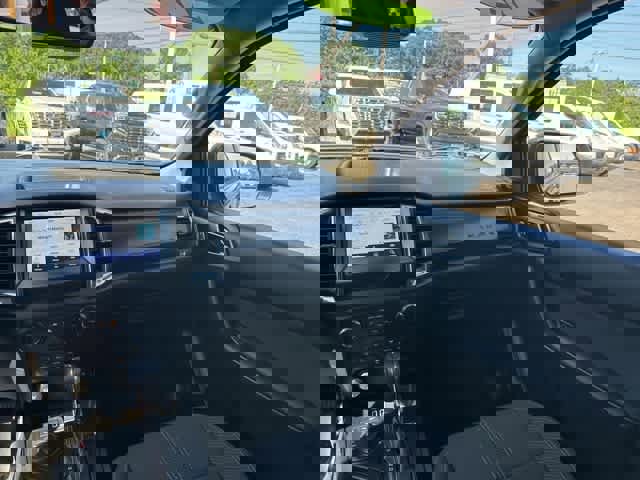 Used 2022 Ford Ranger XLT w/ Equipment Group 302A High image 14