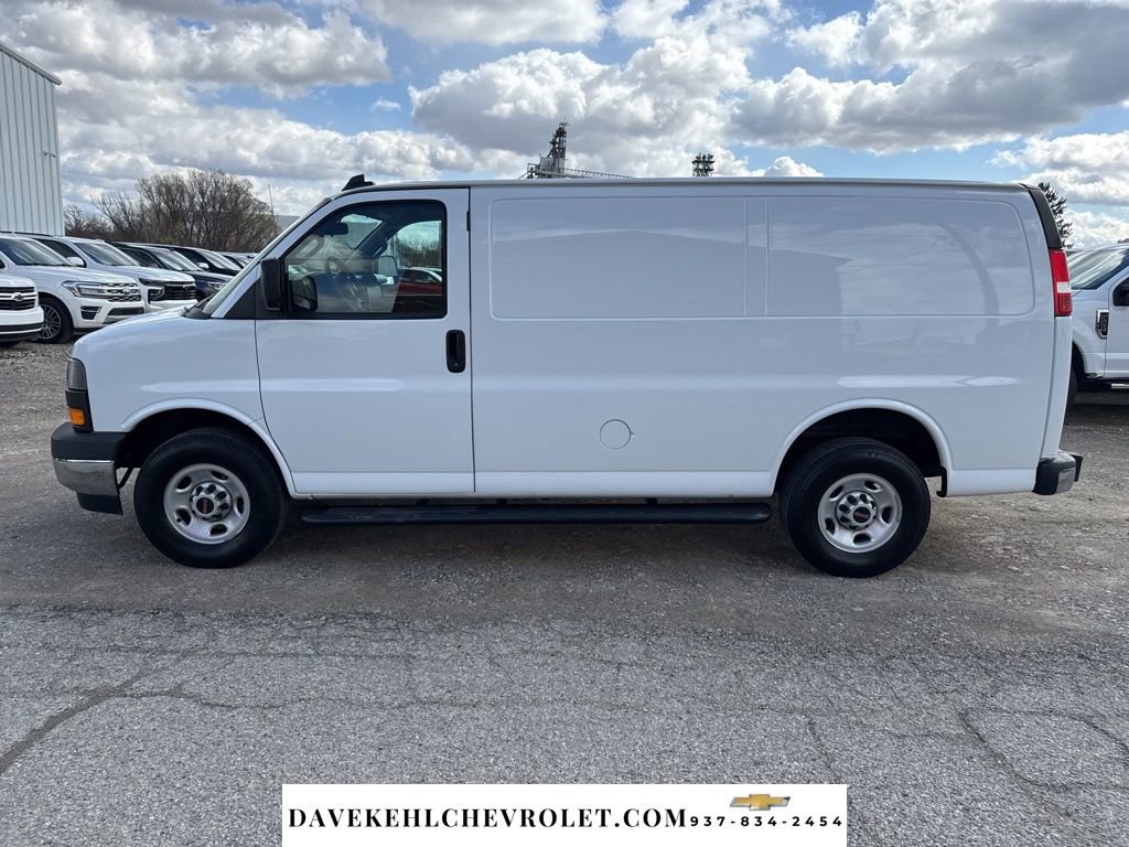 Used 2024 GMC Savana 2500 w/ Driver Convenience Package RWD image 2