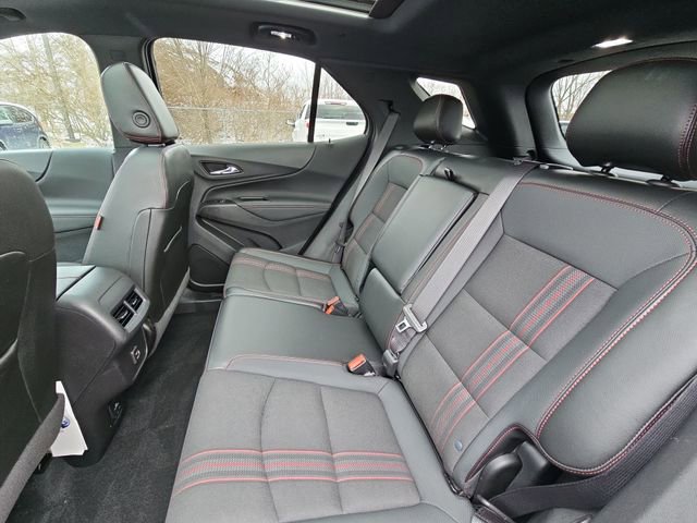 Used 2023 Chevrolet Equinox RS image 25