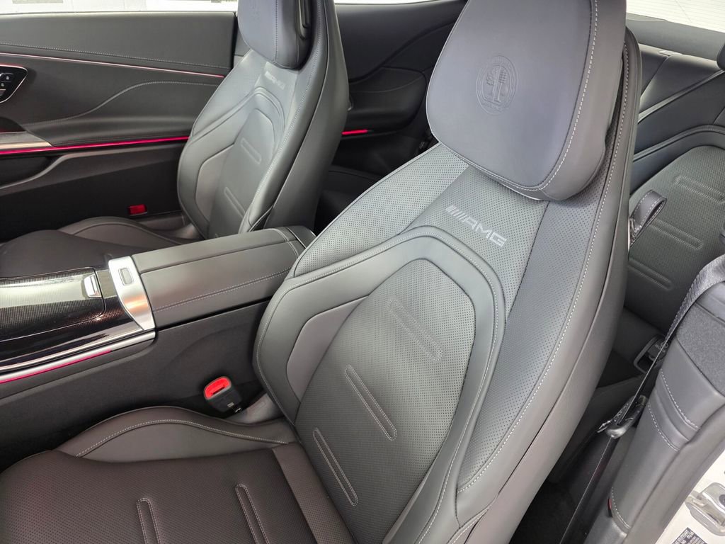 New 2026 Mercedes-Benz CLE 53 AMG 4MATIC Coupe image 8