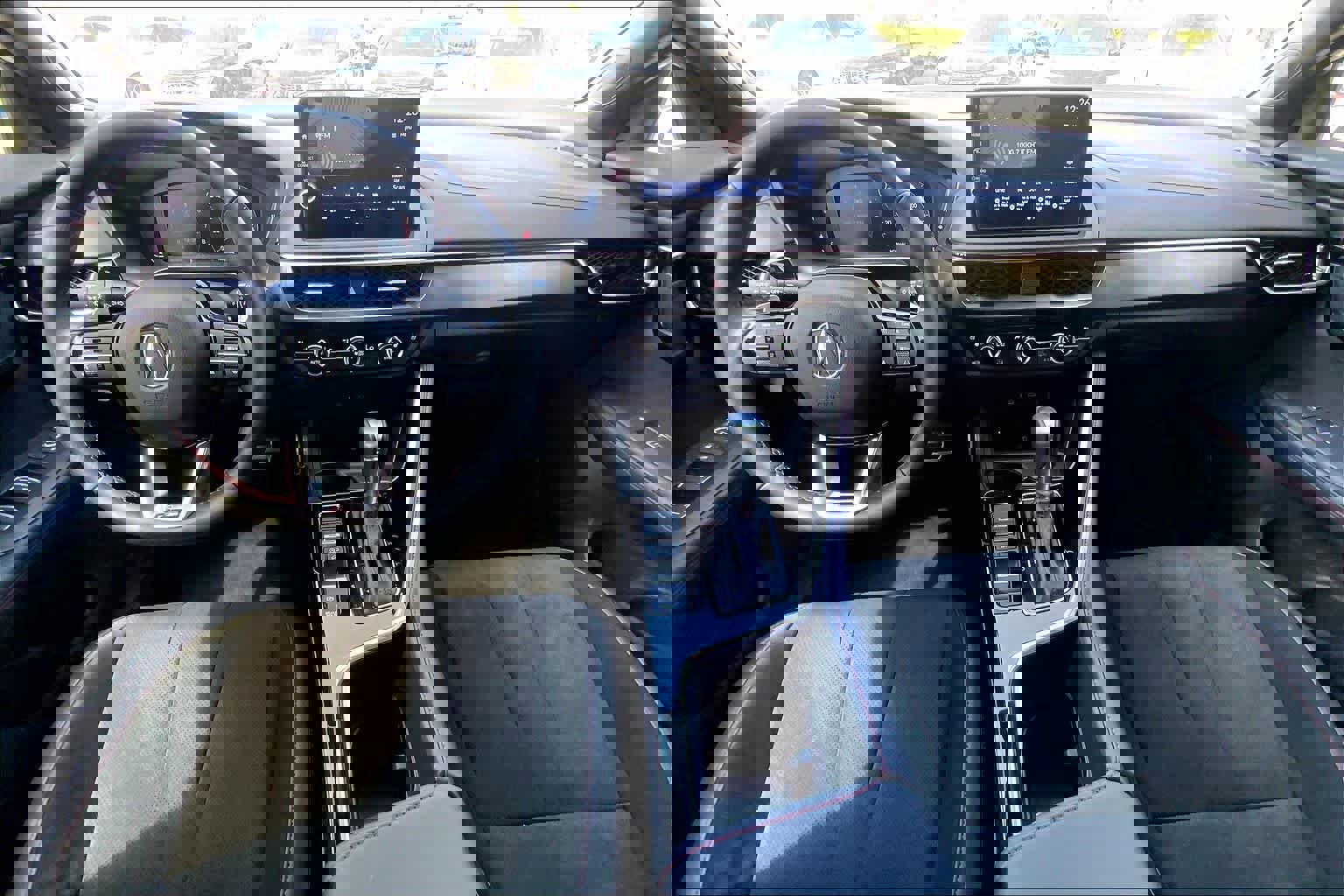 Used 2025 Acura ADX A-Spec image 15