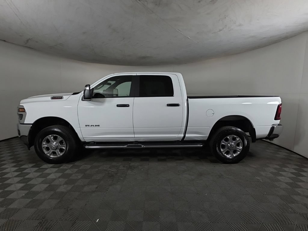 Certified 2026 RAM 2500 Big Horn AWD/4WD image 9