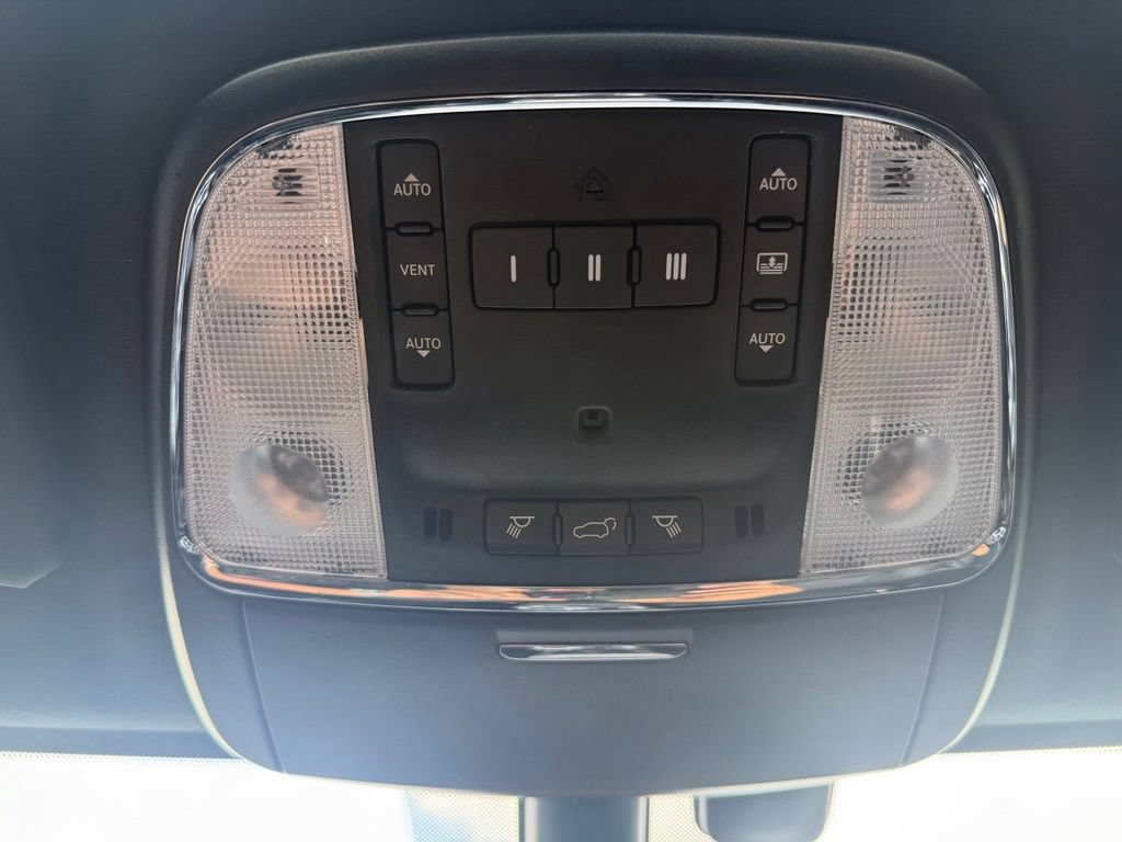 Used 2021 Jeep Grand Cherokee Limited X AWD/4WD image 29