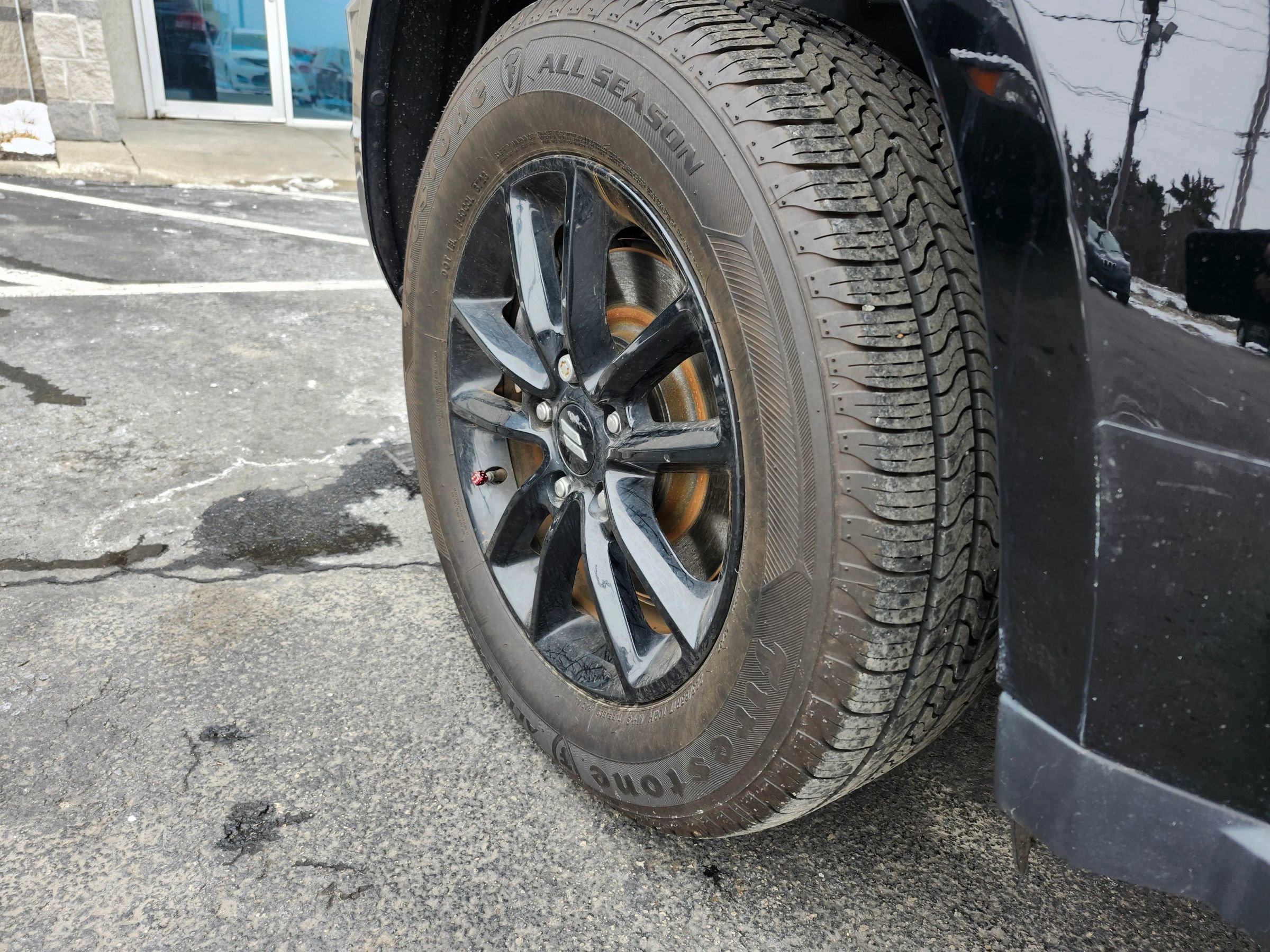 Used 2020 Dodge Journey SE w/ Blacktop Package image 32