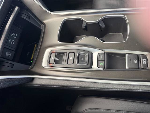 Used 2022 Honda Accord Touring image 16