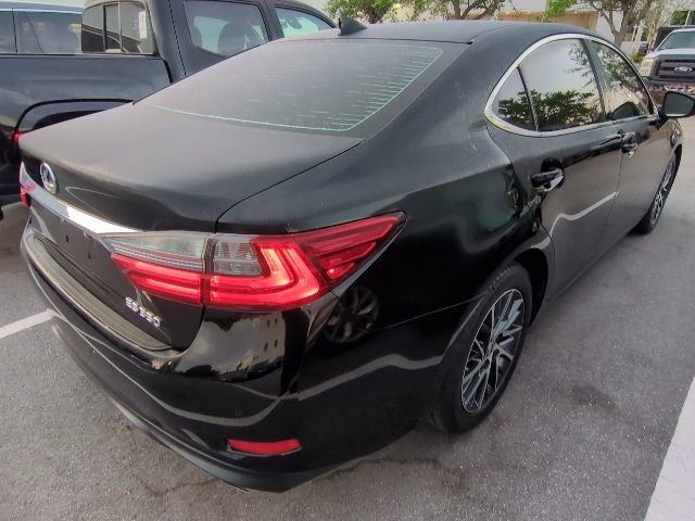 Used 2018 Lexus ES 350 w/ Luxury Package w/Wood Trim image 8