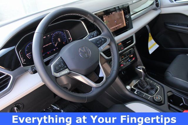 New 2025 Volkswagen Taos SEL AWD/4WD image 2