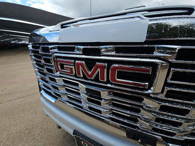 New 2026 GMC Sierra 3500 Denali w/ Denali Reserve Package image 65
