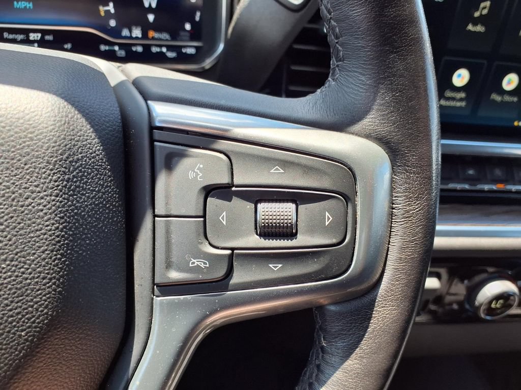 Used 2022 Chevrolet Silverado 1500 LT AWD/4WD image 12