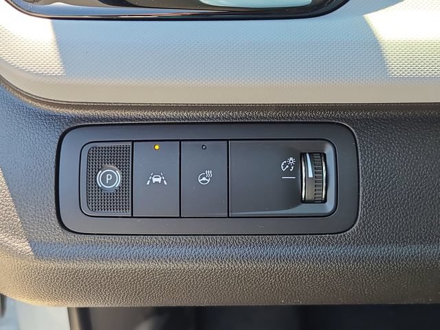 New 2027 Chevrolet Bolt LT w/ Comfort Package FWD image 21