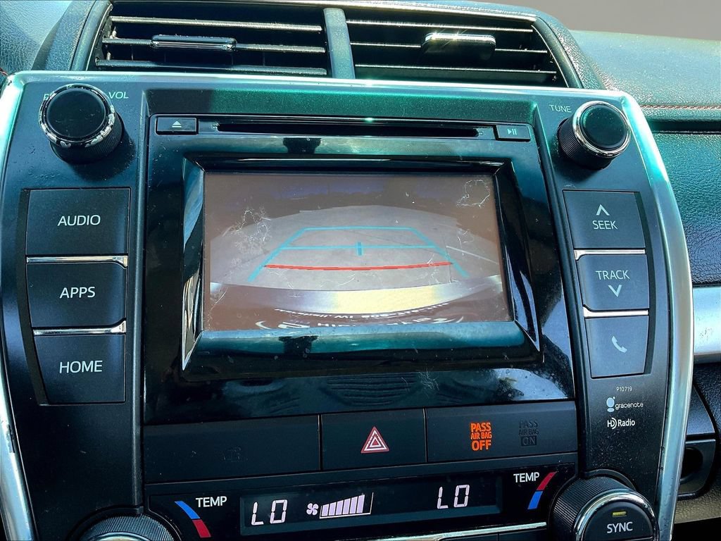 Used 2015 Toyota Camry XSE FWD image 13