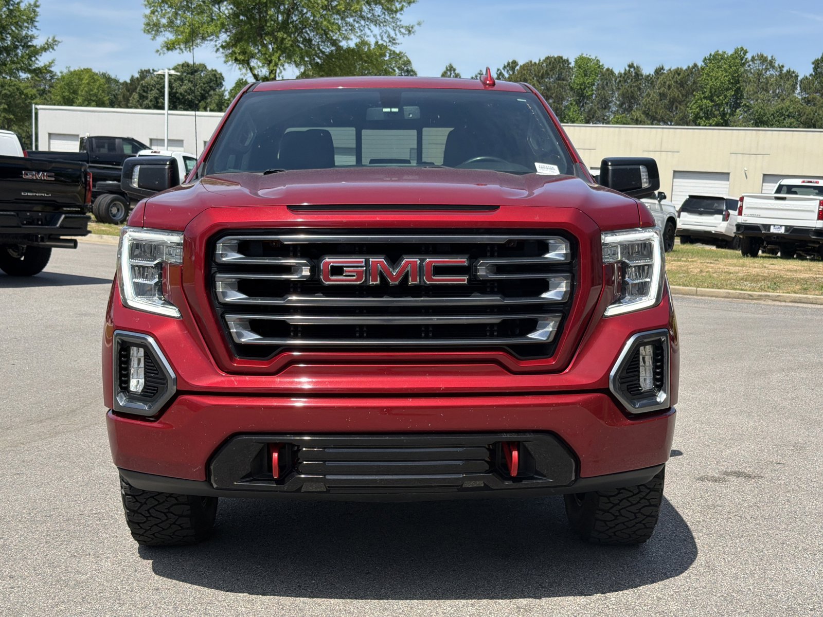 Used 2021 GMC Sierra 1500 AT4 w/ AT4 Preferred Package AWD/4WD image 6