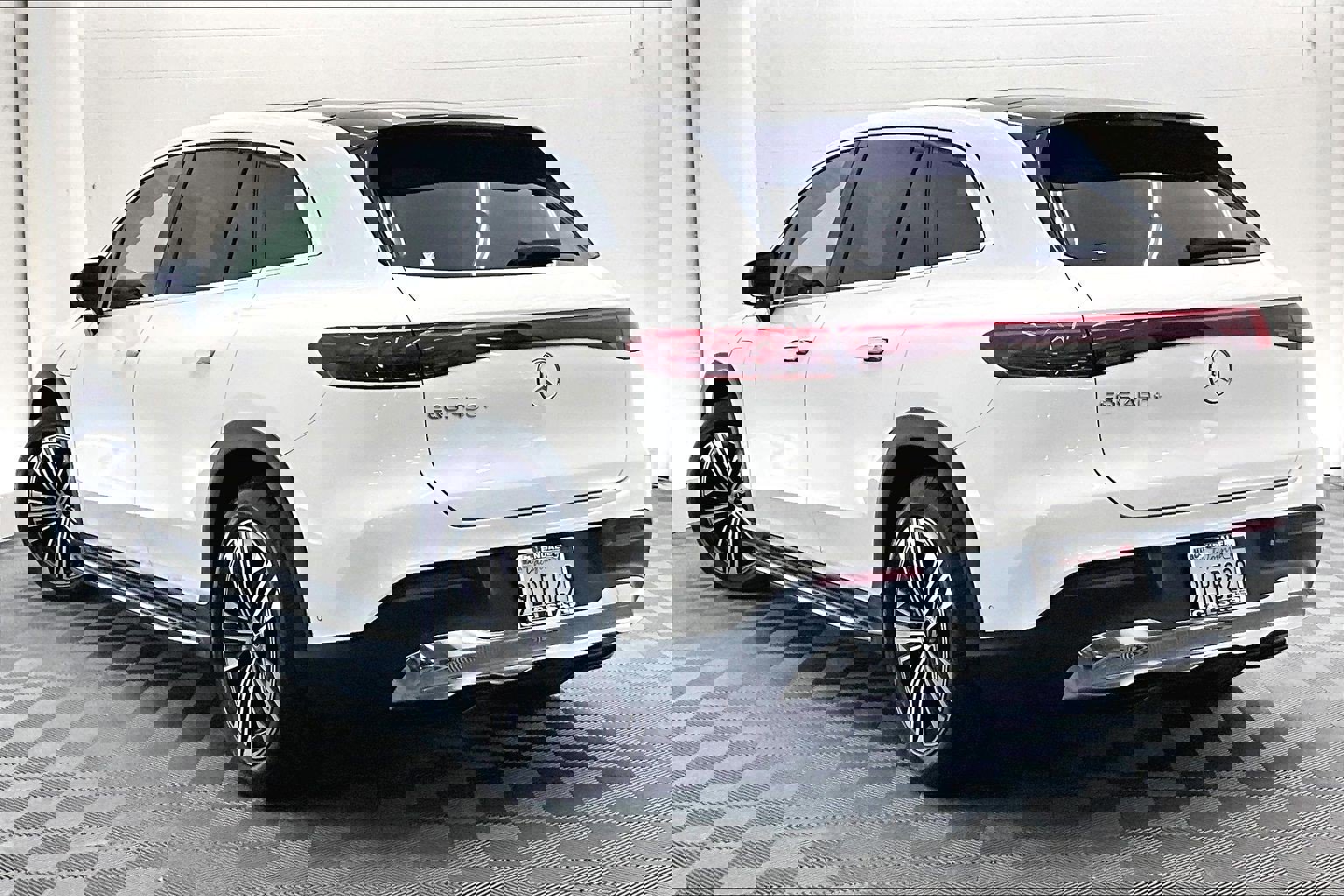 Certified 2023 Mercedes-Benz EQS 450+ SUV image 9