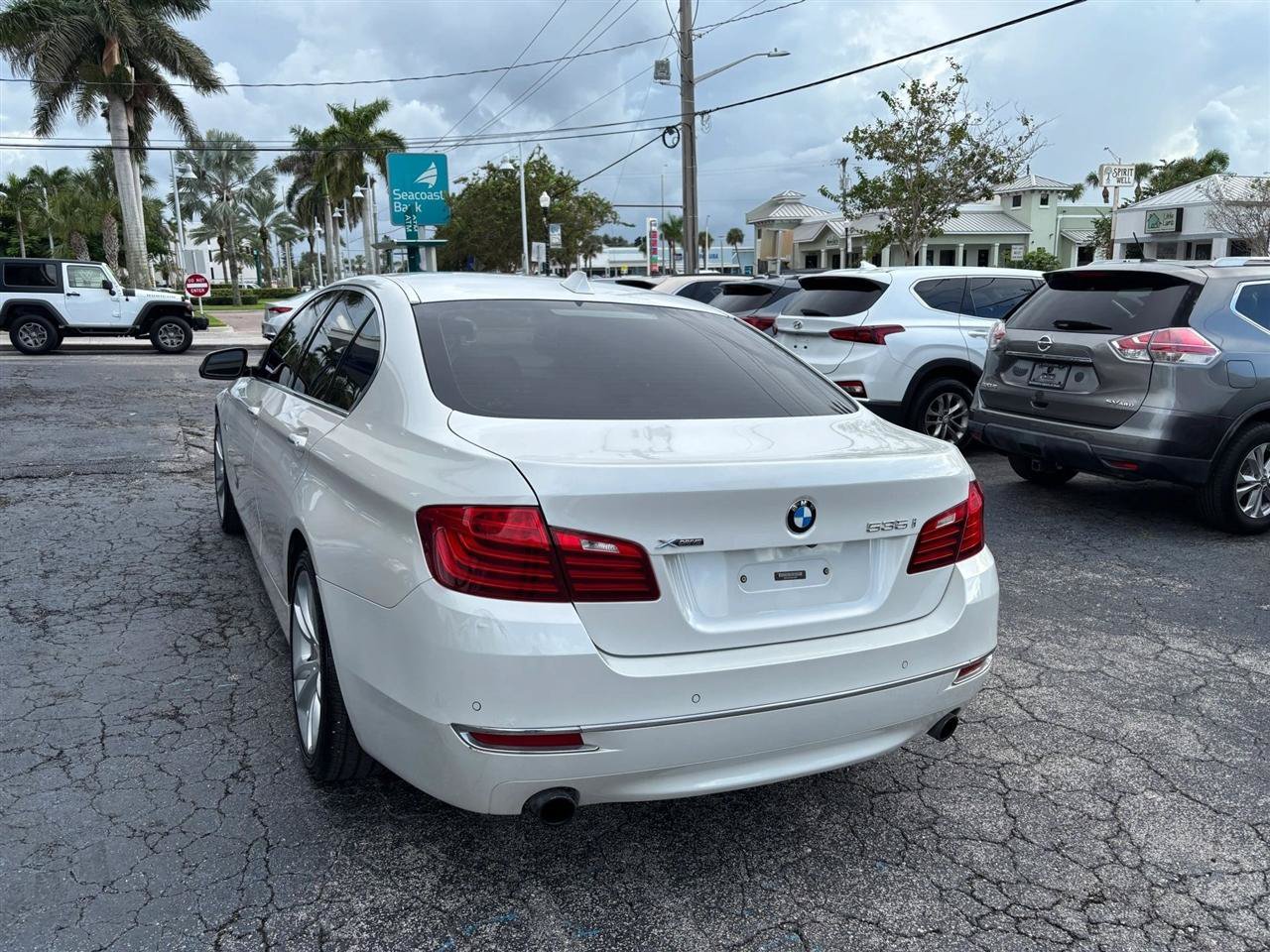 Used 2014 BMW 535i xDrive Sedan AWD/4WD image 3