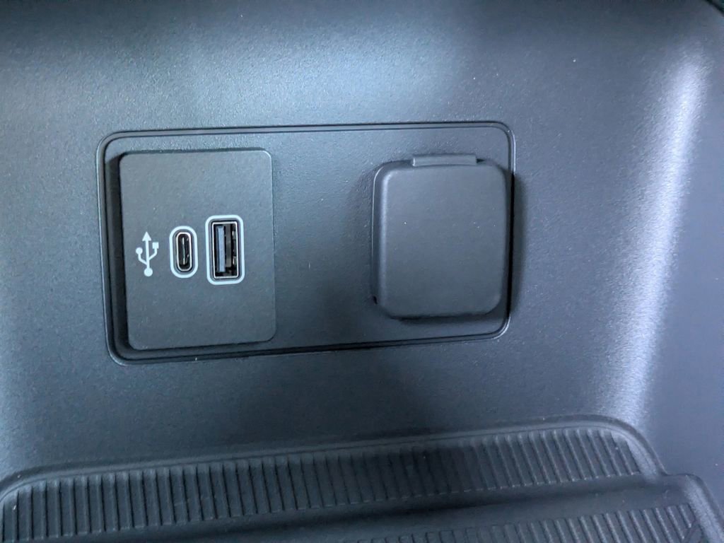 New 2026 Ford Explorer ST image 29