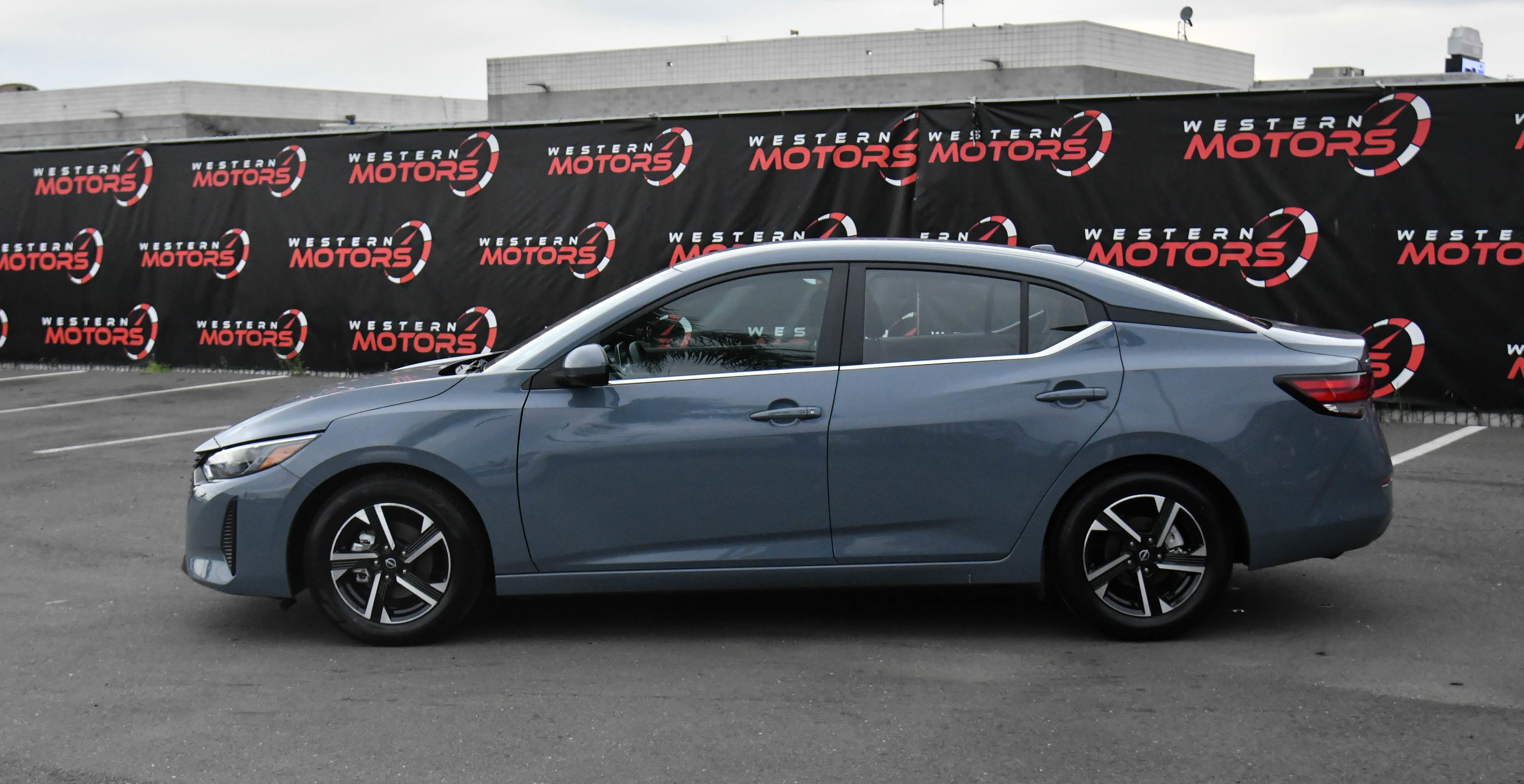 Used 2024 Nissan Sentra SV image 4